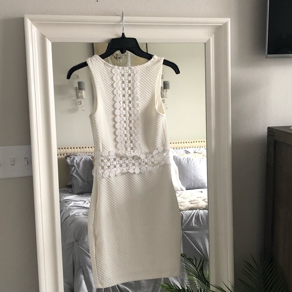 White dress SZ S - Picture 11 of 12
